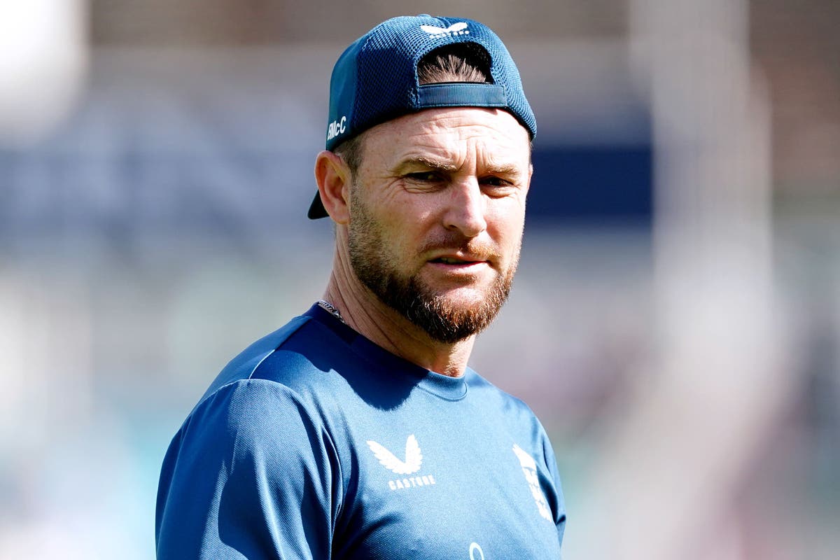 Brendon McCullum ponders maverick England selection for second Test in India