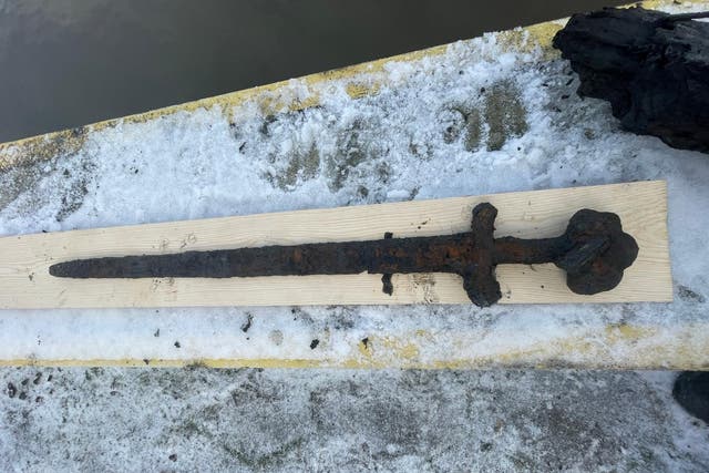 <p>Rare 1,000 year old sword found in Poland’s Vistula river bed</p>