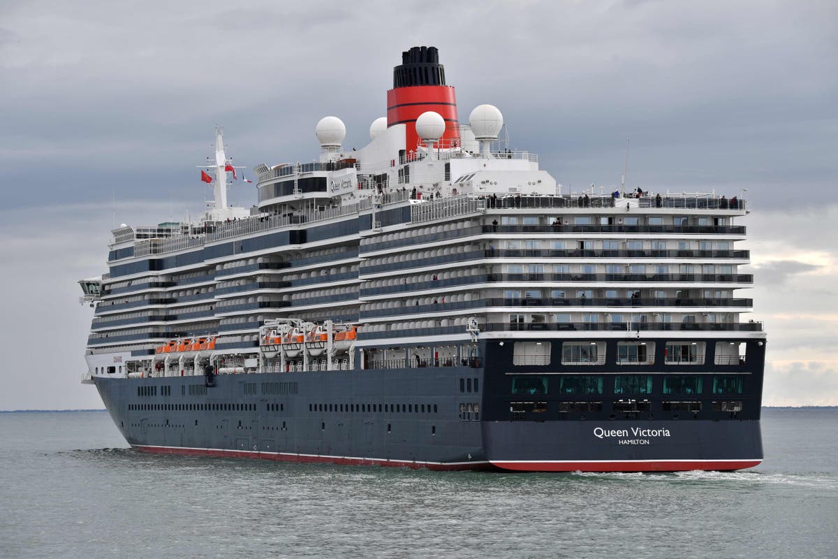Salgının ardından Cunard yolcu gemisinde 100'den fazla yolcu hastalandı