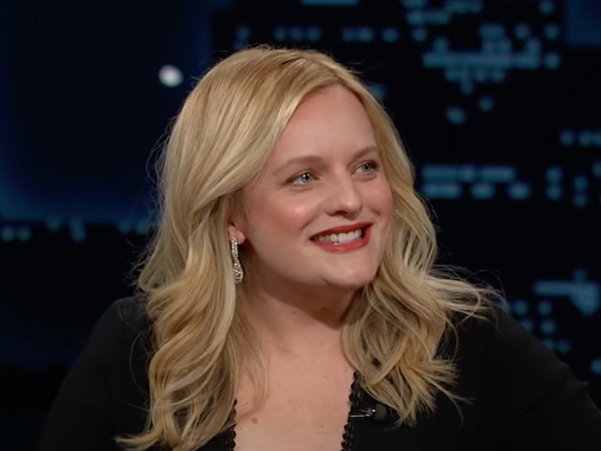 Elisabeth Moss confirms she’s pregnant with her first child