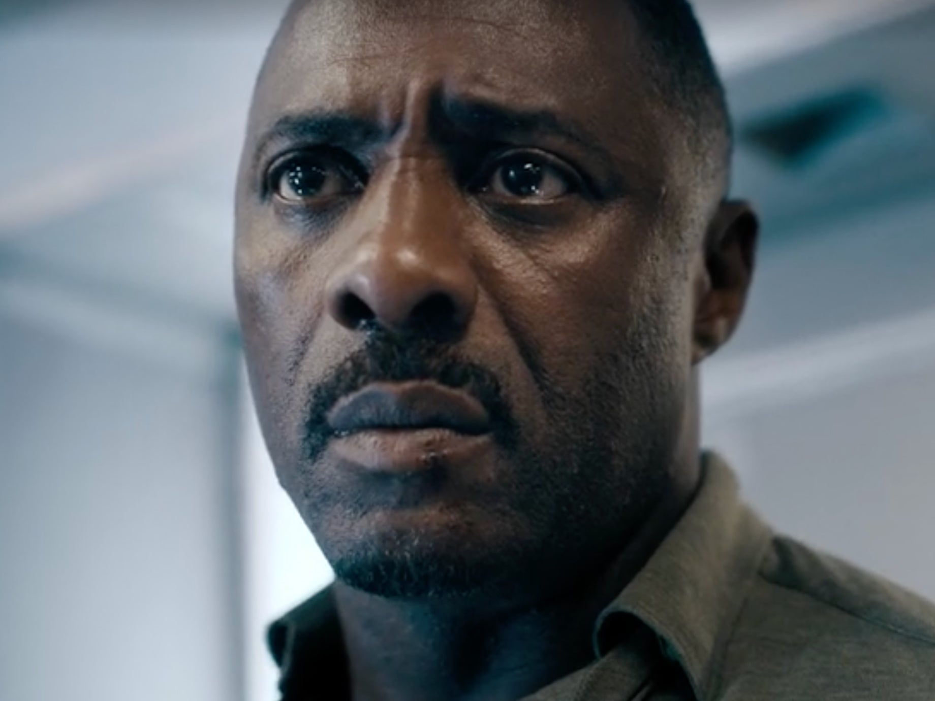 Idris Elba em 'Sequestro'