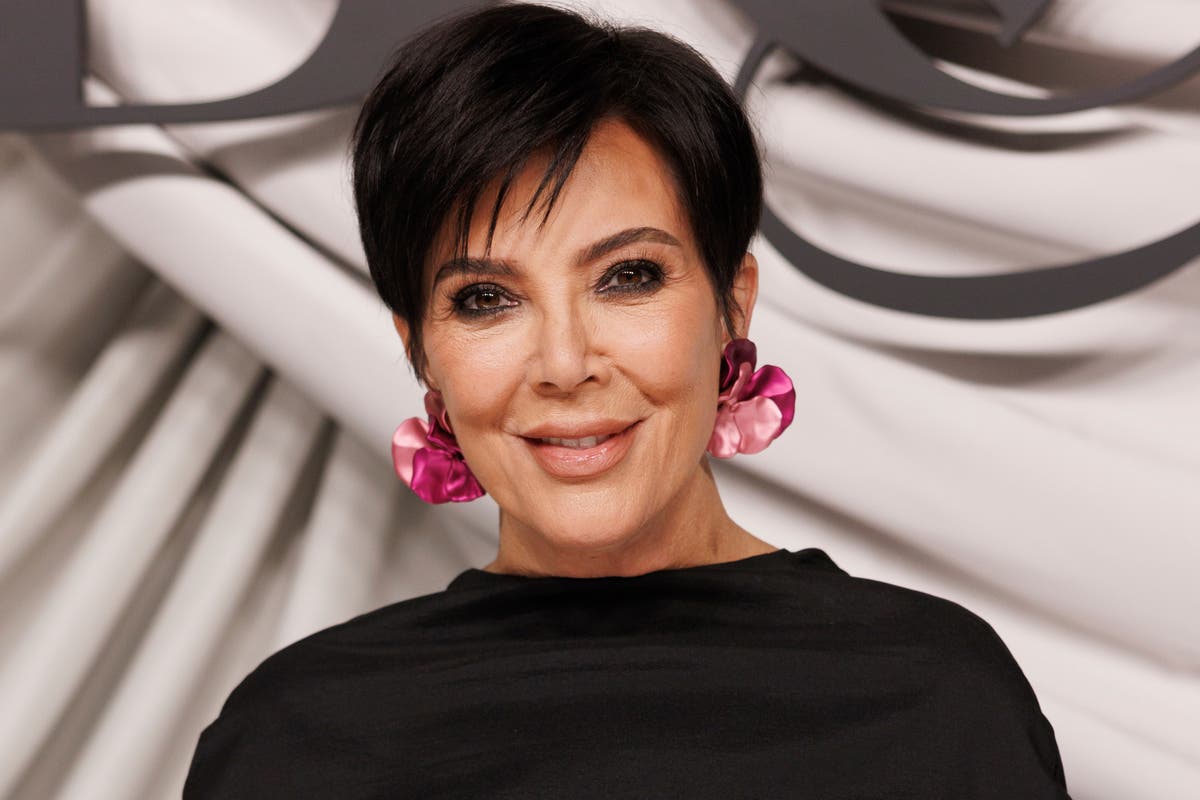 Kris Jenner hopes to bring new slogan into Super Bowl forefront with cookie commercial