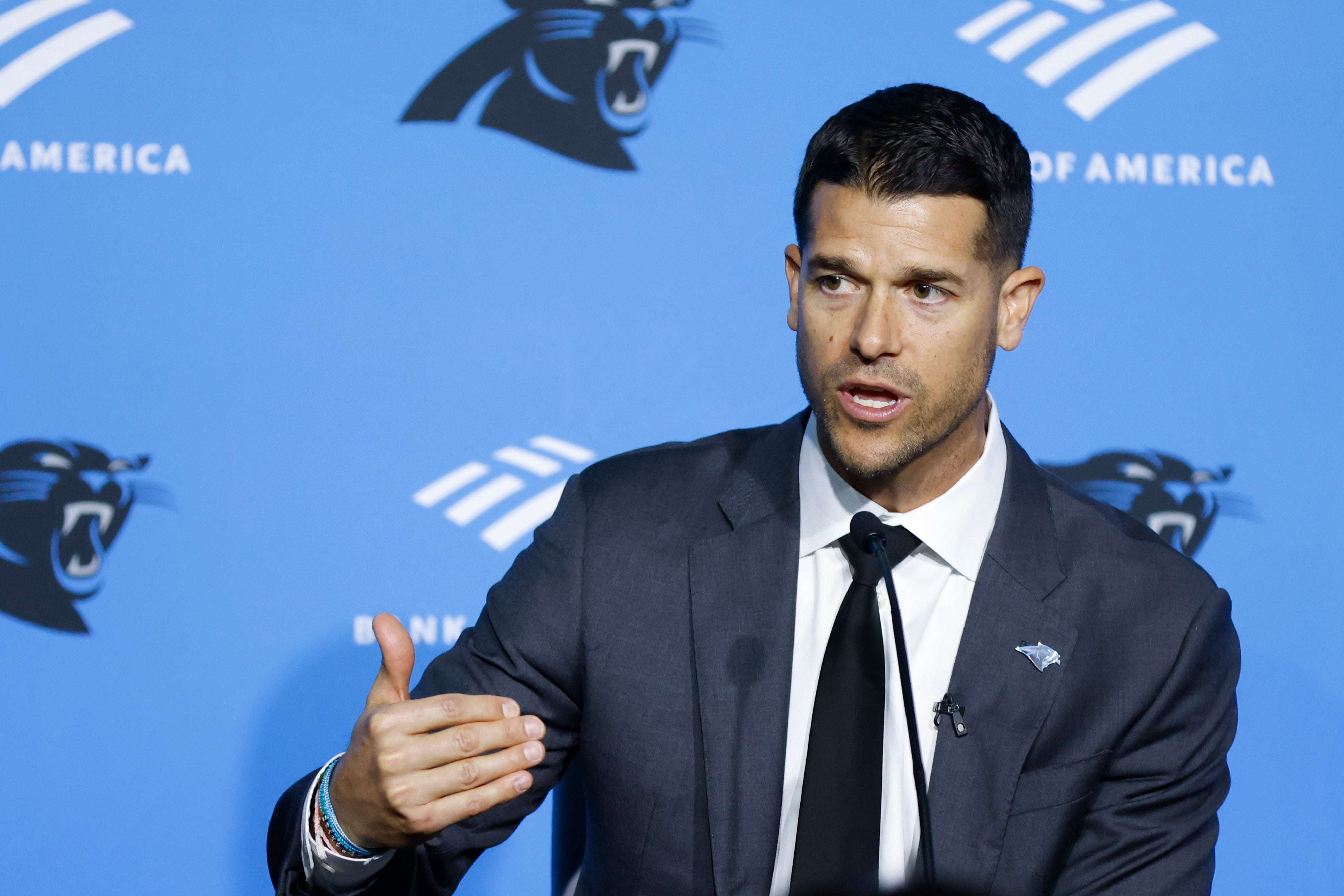 NFL PANTHERS CANALES