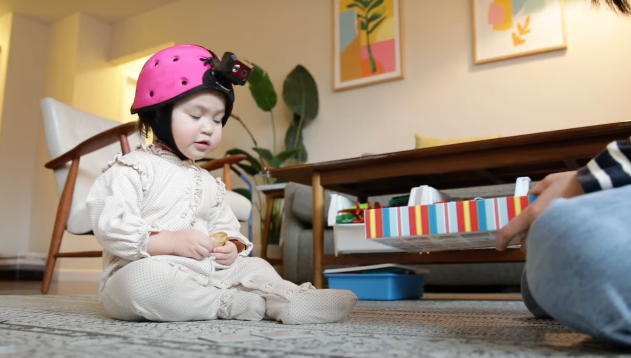 Scientists train AI using video frames captured from a child wearing a head-mounted camera