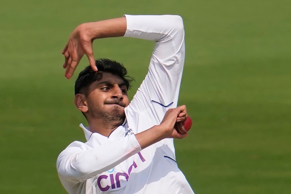 Shoaib Bashir impresses for England but Yashasvi Jaiswal puts India in control