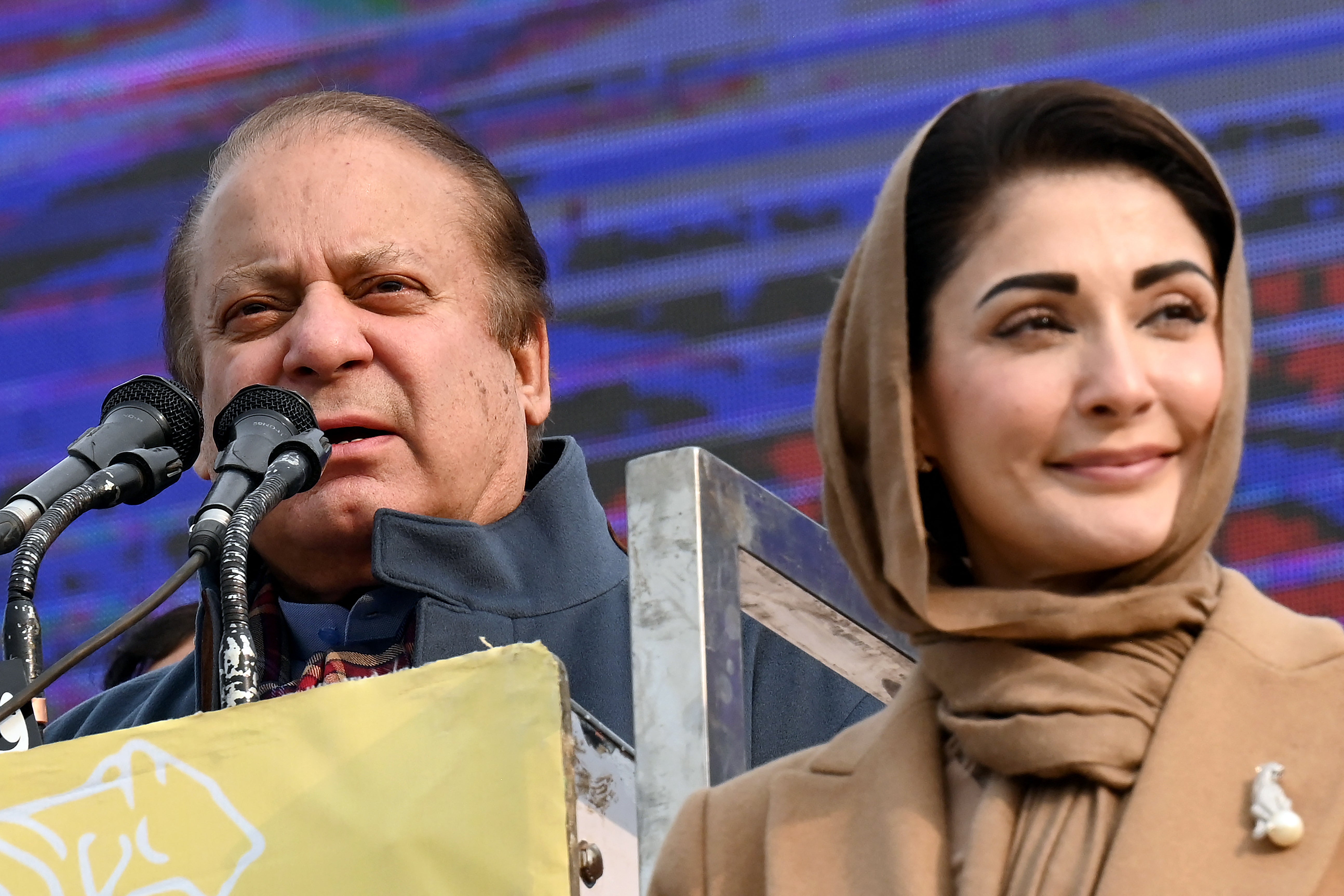 PML-N leader Nawaz Sharif addresses the rally in Mansehra with his daughter, Maryam
