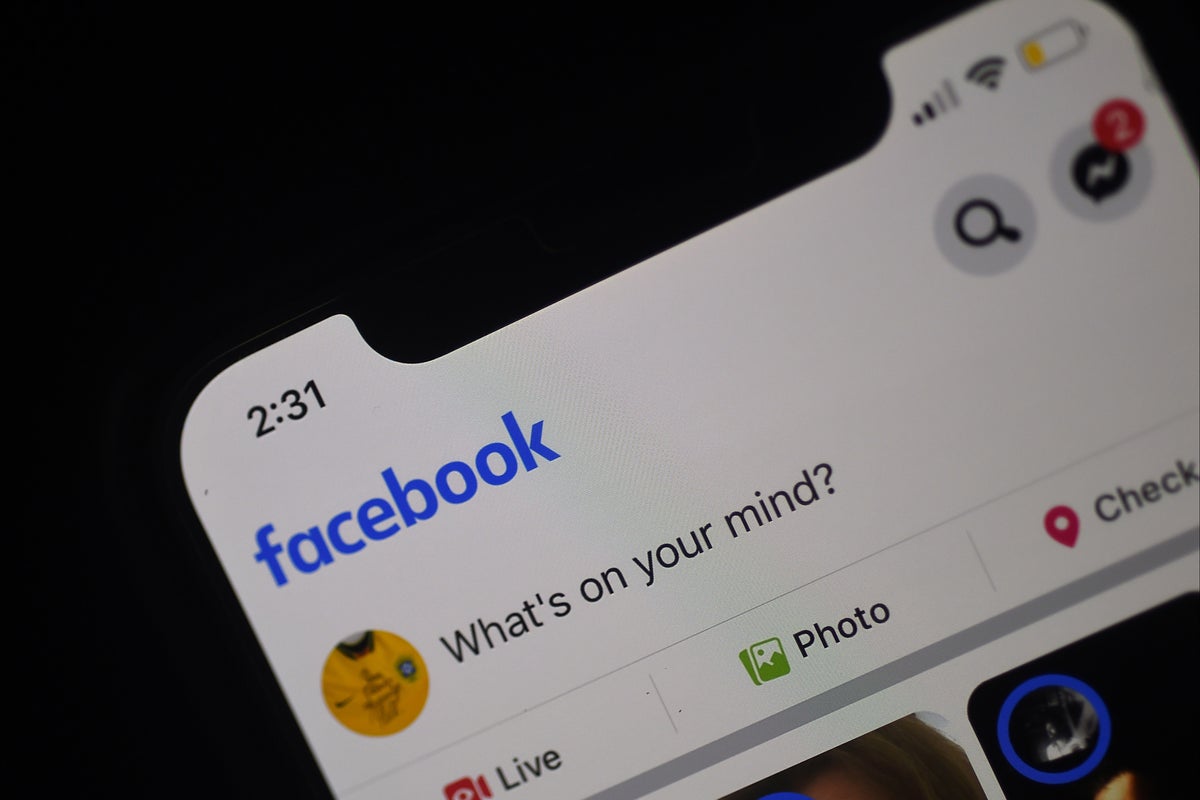 Tech giants must ‘act quickly’ to take down misleading posts, police watchdog says