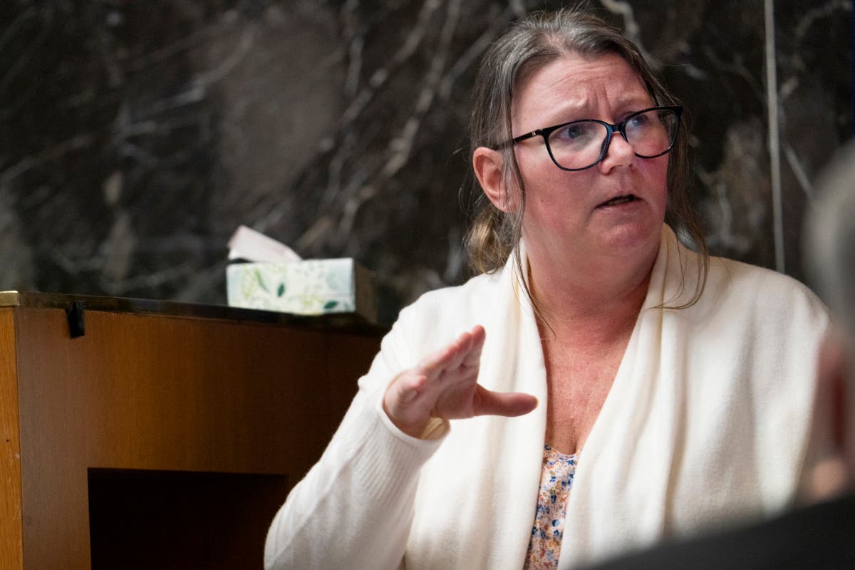 Prosecutors give closing arguments in Jennifer Crumbley trial