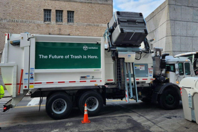 <p>Behold, New Yorkers! The garbage truck demonstration this week </p>