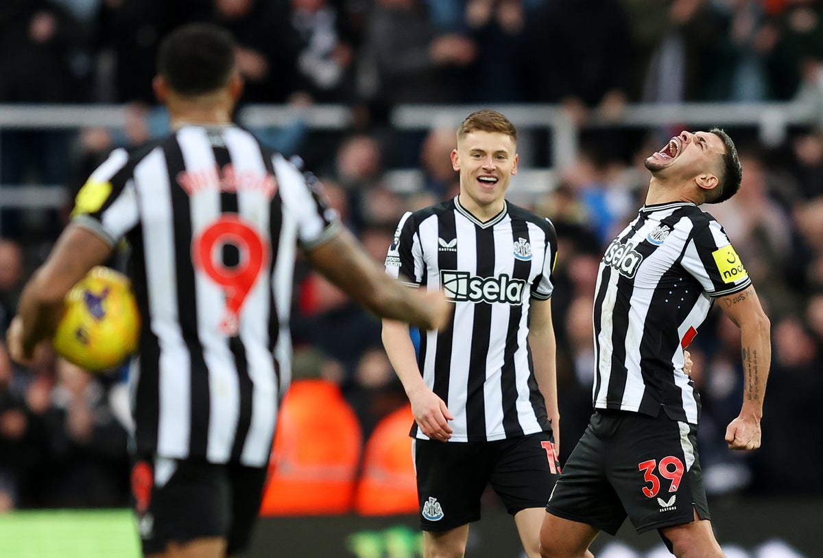 Newcastle and Everton snatch dramatic draws against Luton and Tottenham