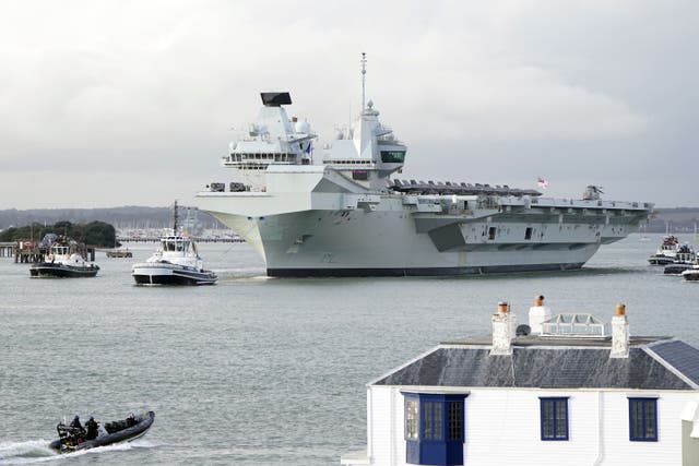 <p>HMS ‘Queen Elizabeth’ has suffered a problem with a propeller shaft</p>