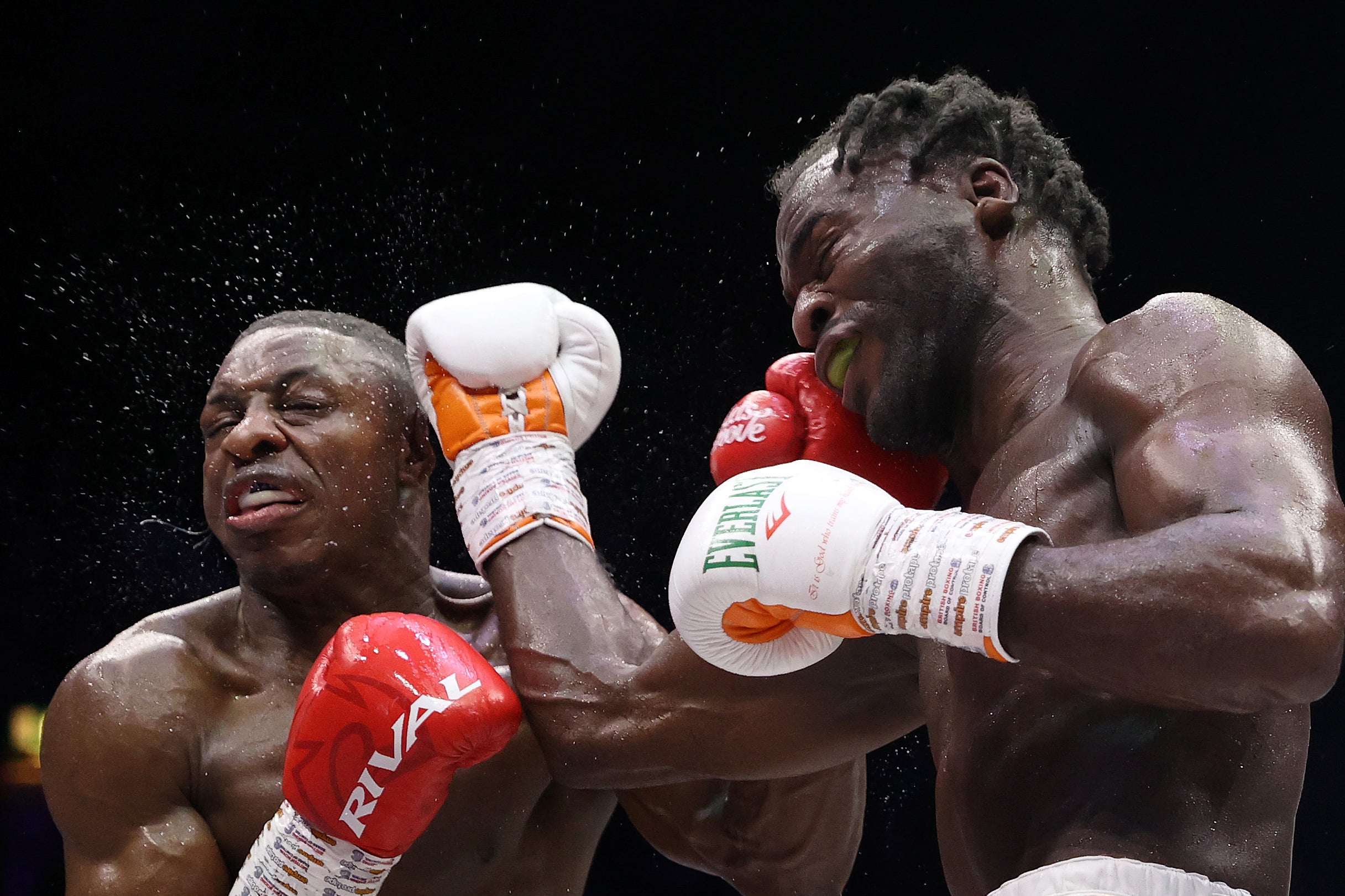 Buatsi (right) secured a decision win over Azeez