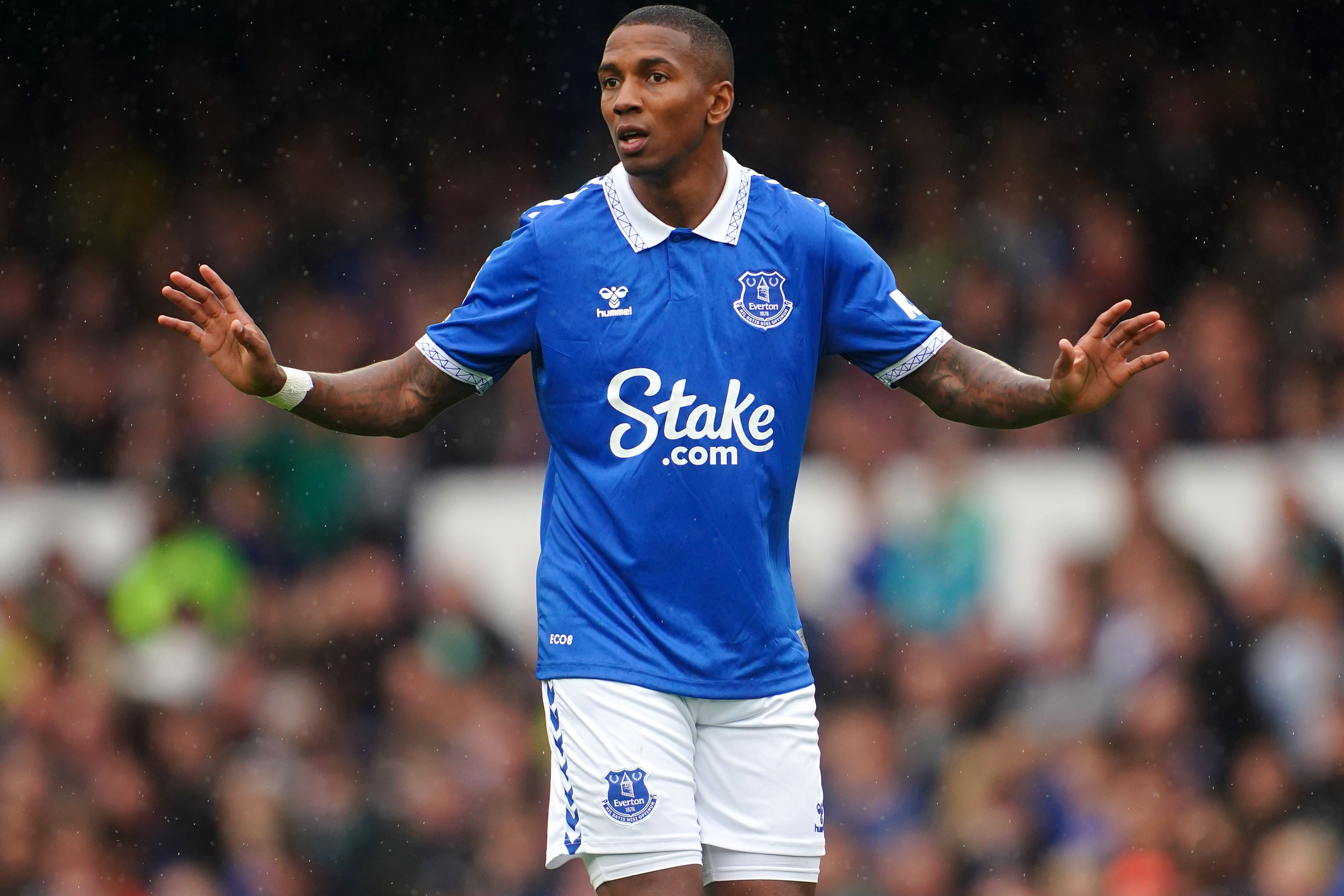 Ashley Young insists Everton can only influence what happens on the pitch | The Independent