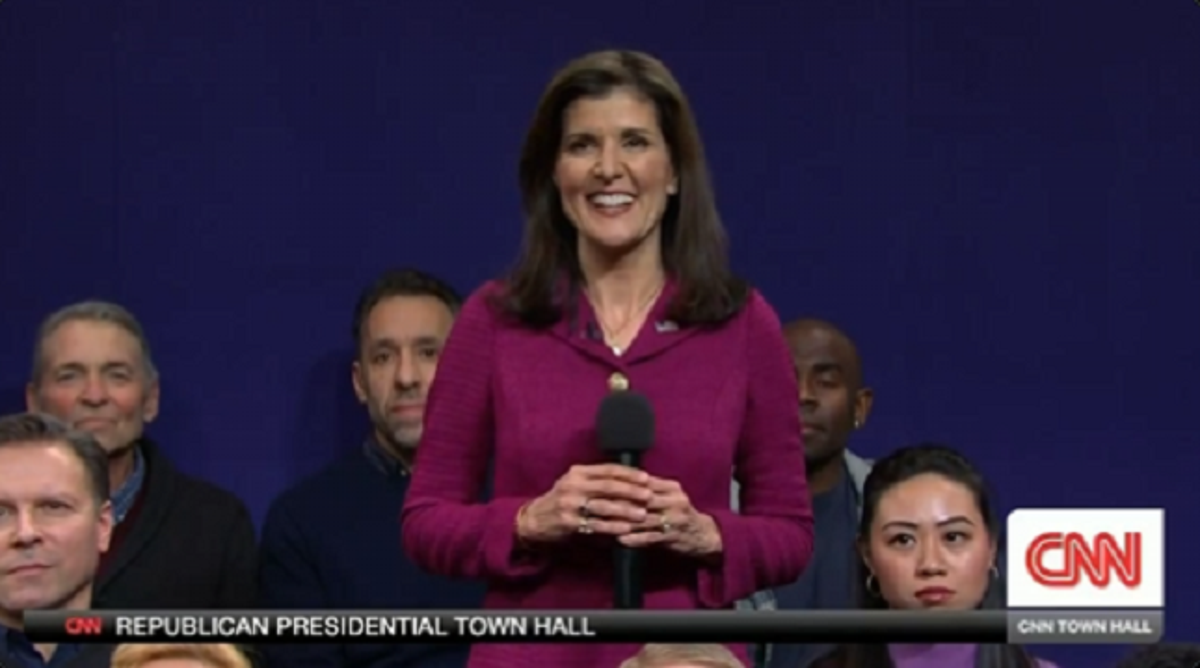 Nikki Haley makes surprise cameo on Saturday Night Live