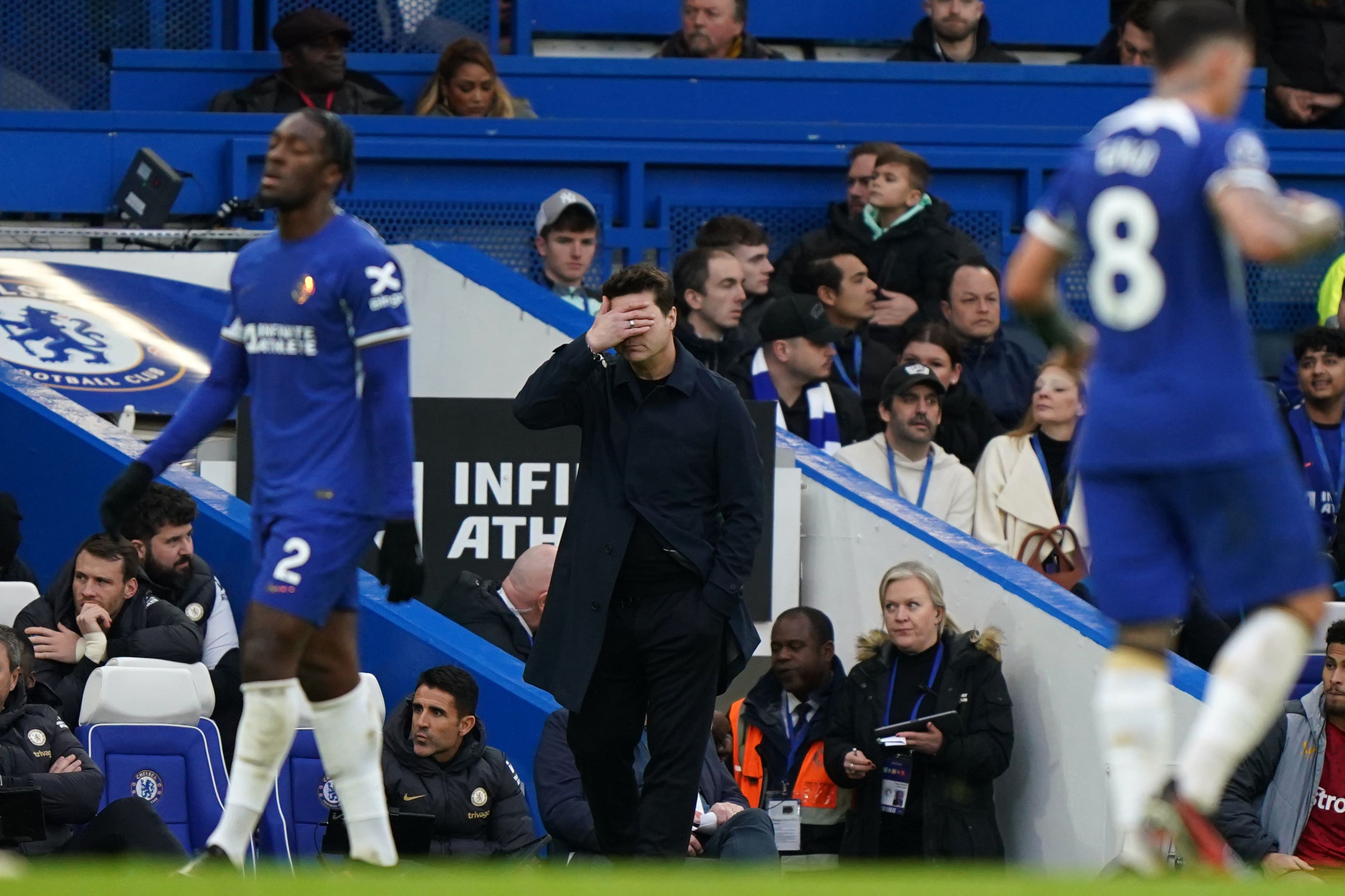 Chelsea manager Mauricio Pochettino saw his side slump to another defeat (Bradley Collyer/PA)