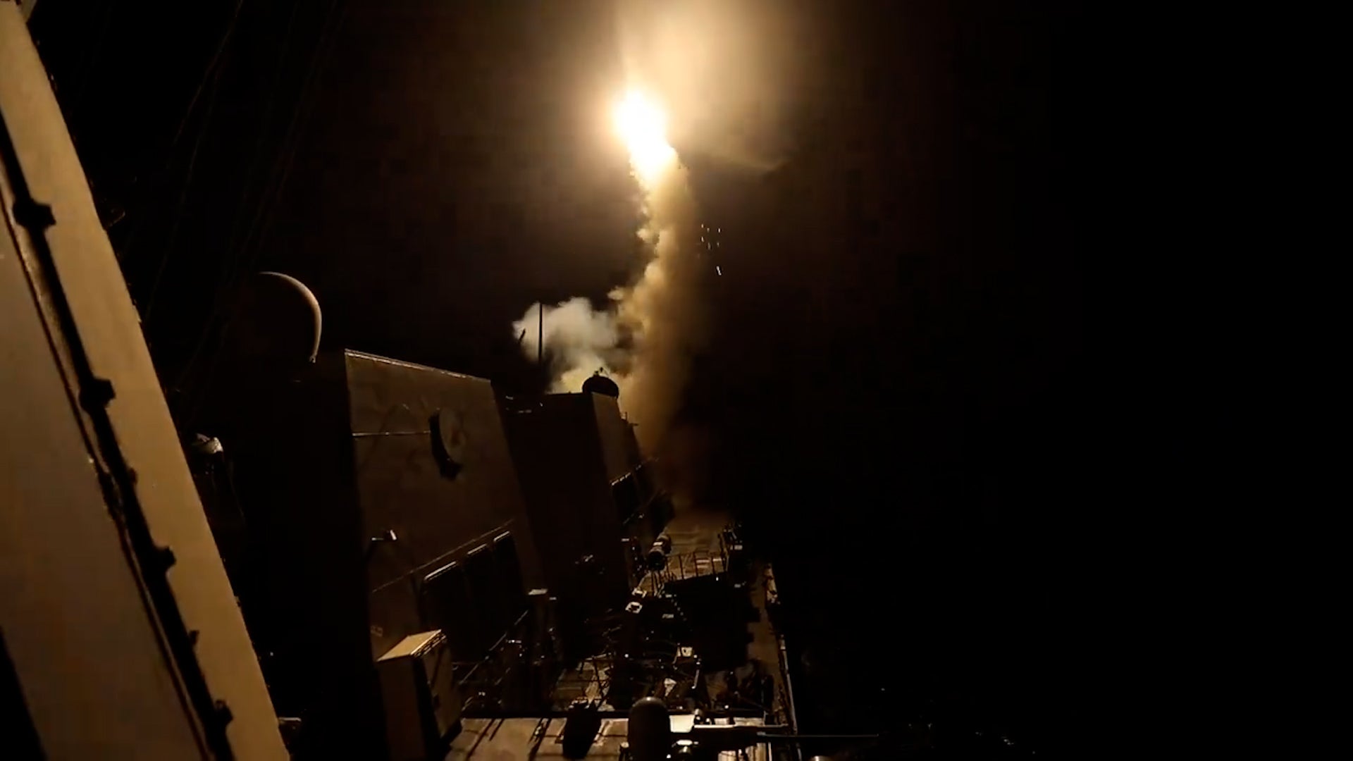 <p>Video showed missiles being fired from US warships in the Red Sea on 4th February  </p>