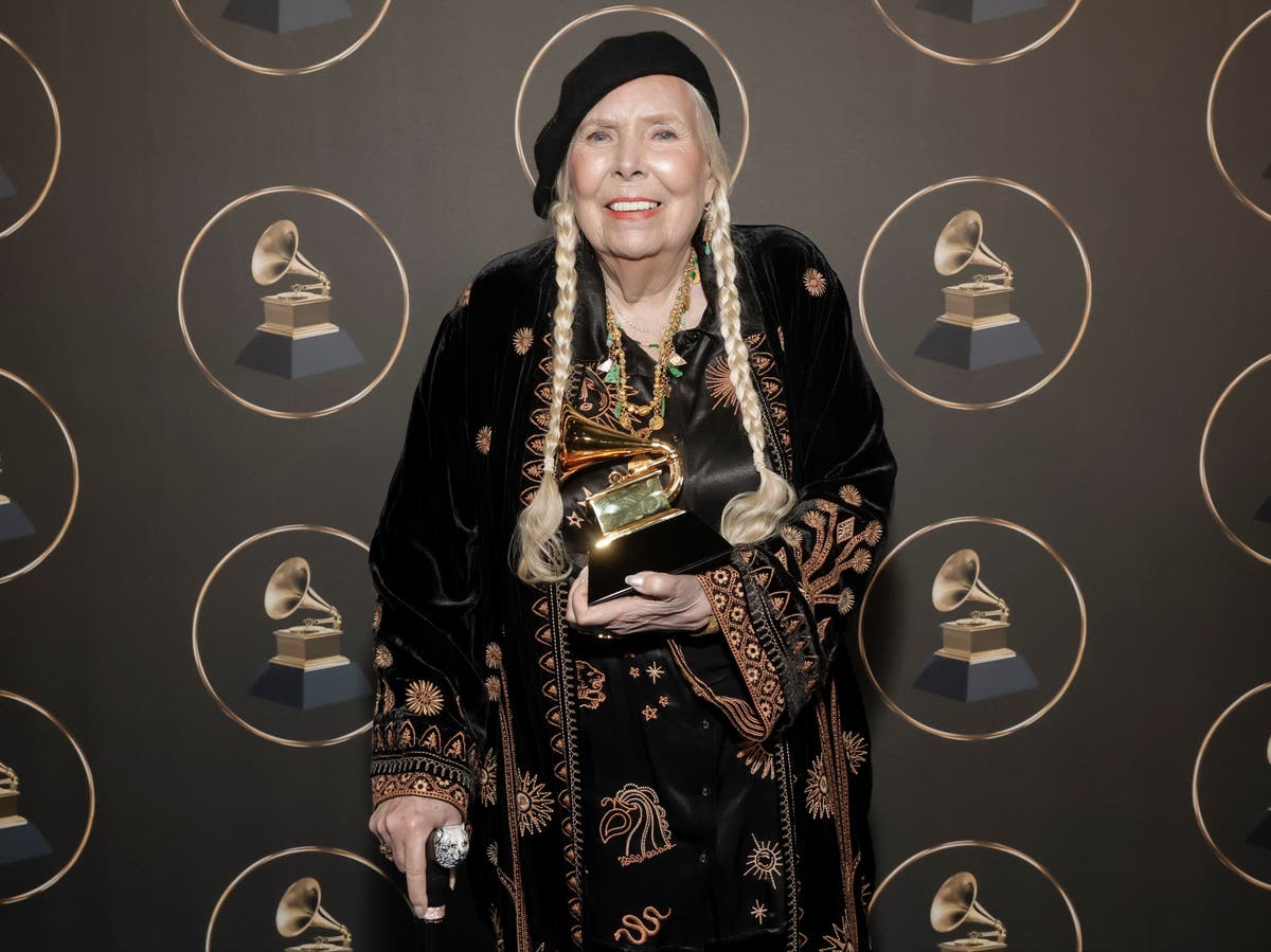 Joni Mitchell fans tear up over 80-year-old’s first-ever Grammys performance