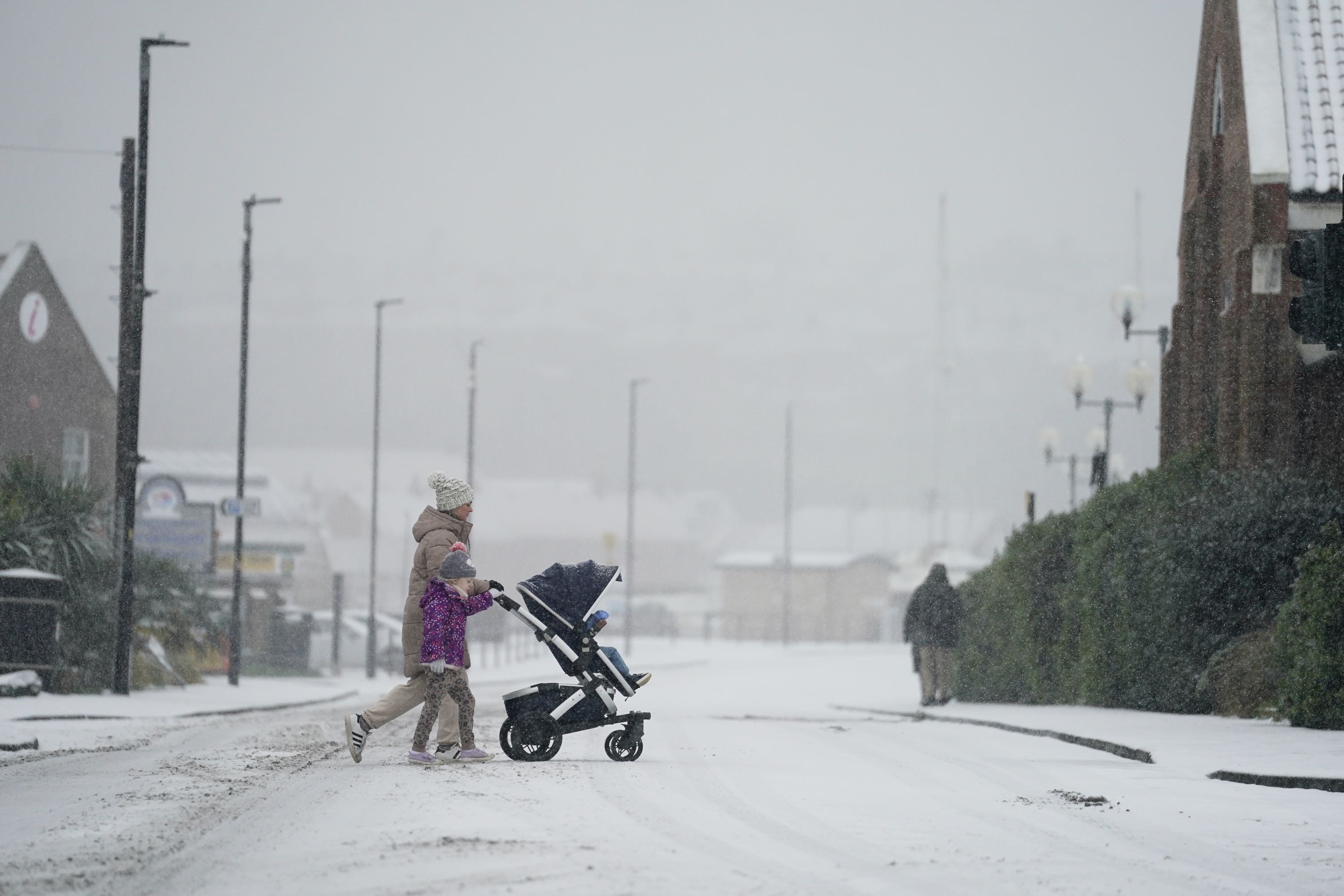 A blanket of snow is set to fall upon parts of the UK on Thursday