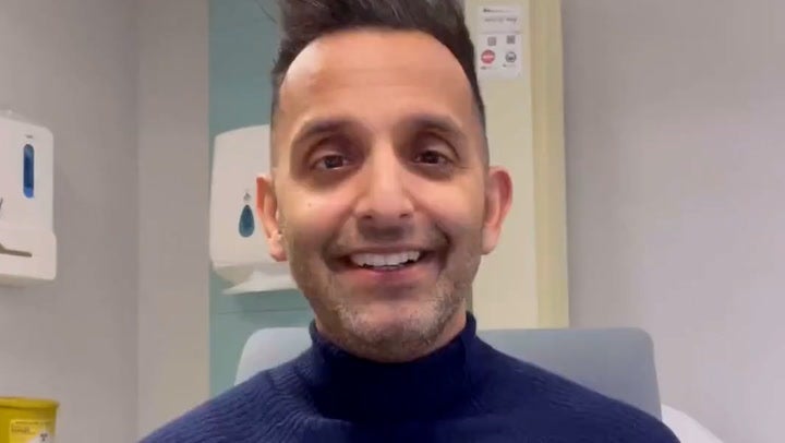 <p>Doctor shares top tips to help stop snoring.</p>