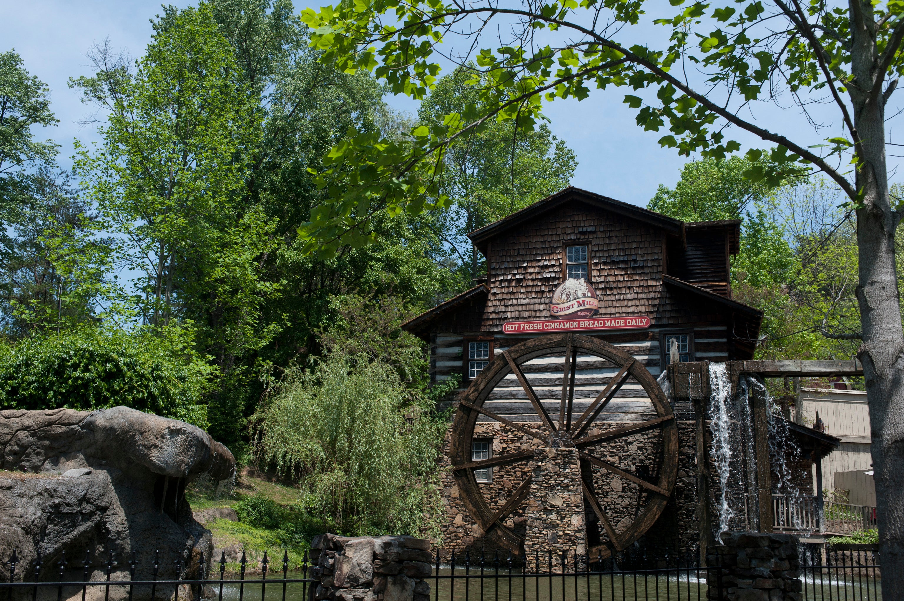 Grist Mill at Dollywood Park, Pigeon Forge