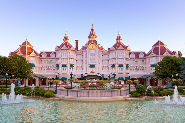 <p>The hotel is an icon of the Paris theme park</p>