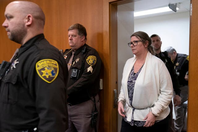 <p>Jennifer Crumbley, the mother of Oxford High School shooter Ethan Crumbley, enters the court to hear the verdict just before the jury found her guilty on four counts of involuntary manslaughter on at Oakland County Circuit Court in Pontiac, Michigan, U.S. February 6, 2024</p>