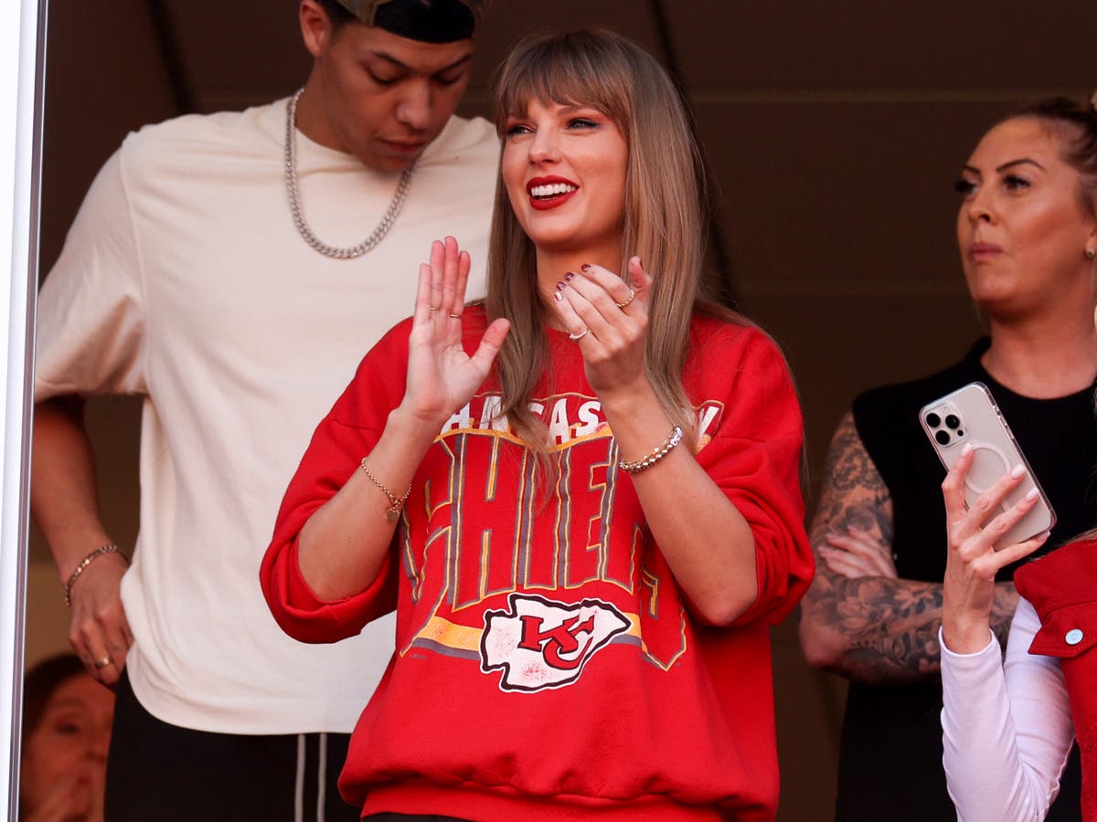 How Taylor Swift’s chic football game fashion has shaped sports for good