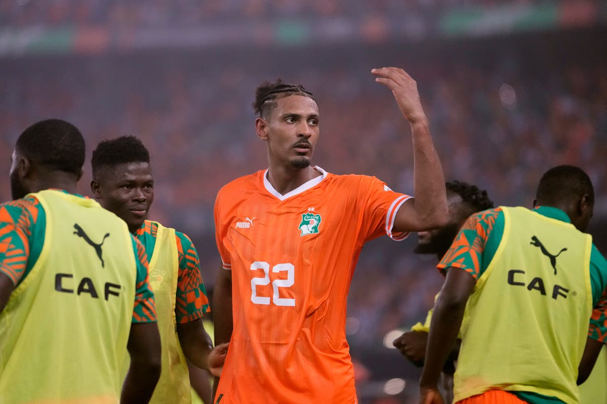 Sebastien Haller inspires Ivory Coast lớn within one match of the ultimate  redemption | The Independent