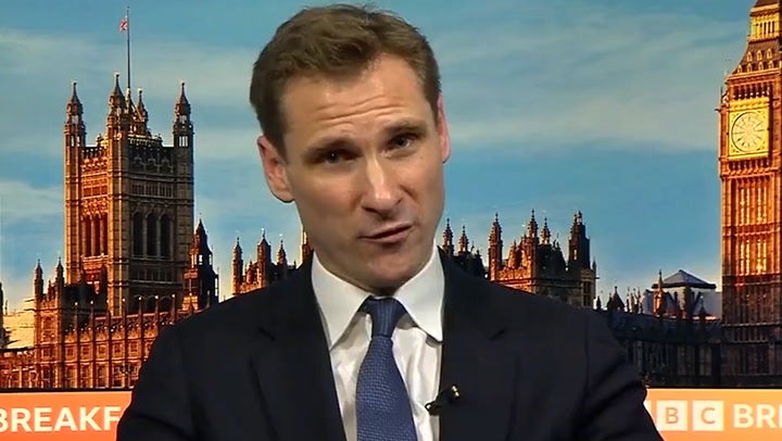 <p>Tory minister defends Sunak over trans jibe: ‘He was making a point’.</p>