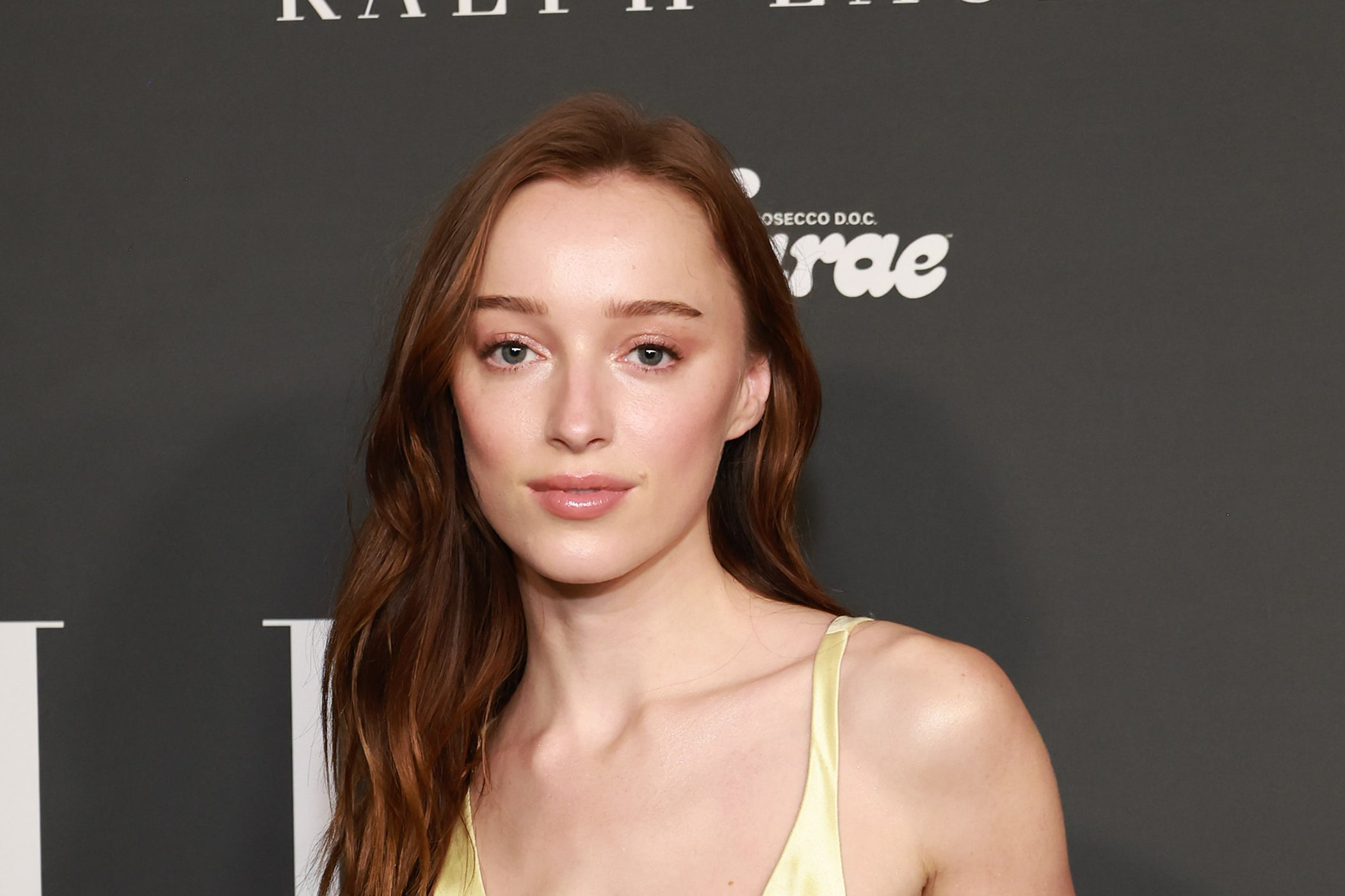 <p>Phoebe Dynevor</p>