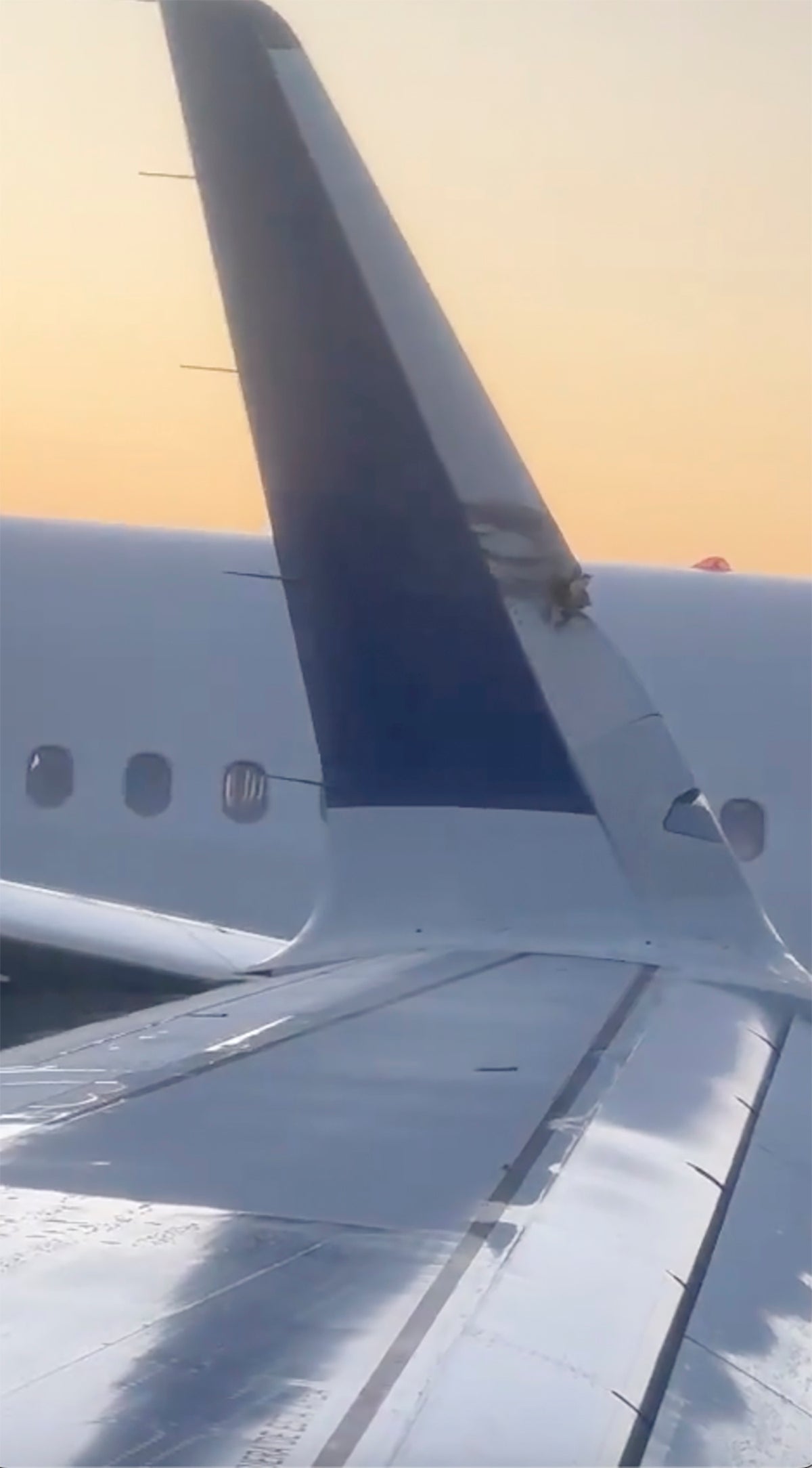 2 JetBlue planes make contact at Logan Airport, wingtip touches tail