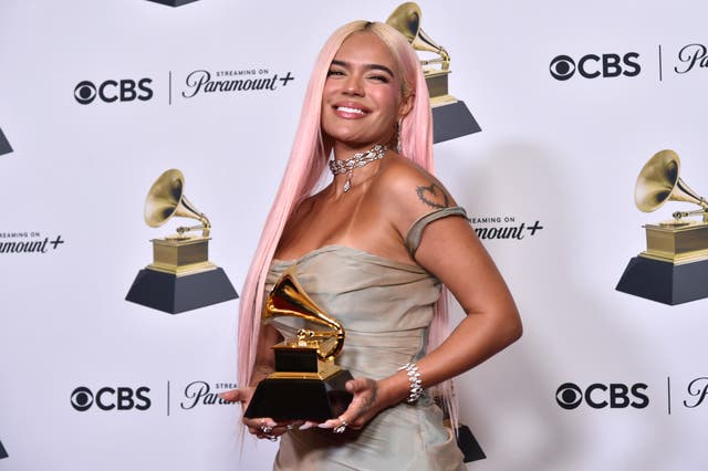 BILLBOARD MUJER DEL AÑO 2024