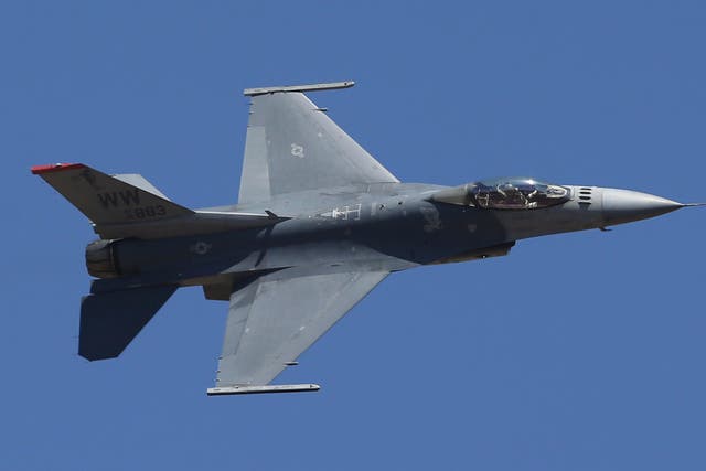US Ukraine F-16 Training