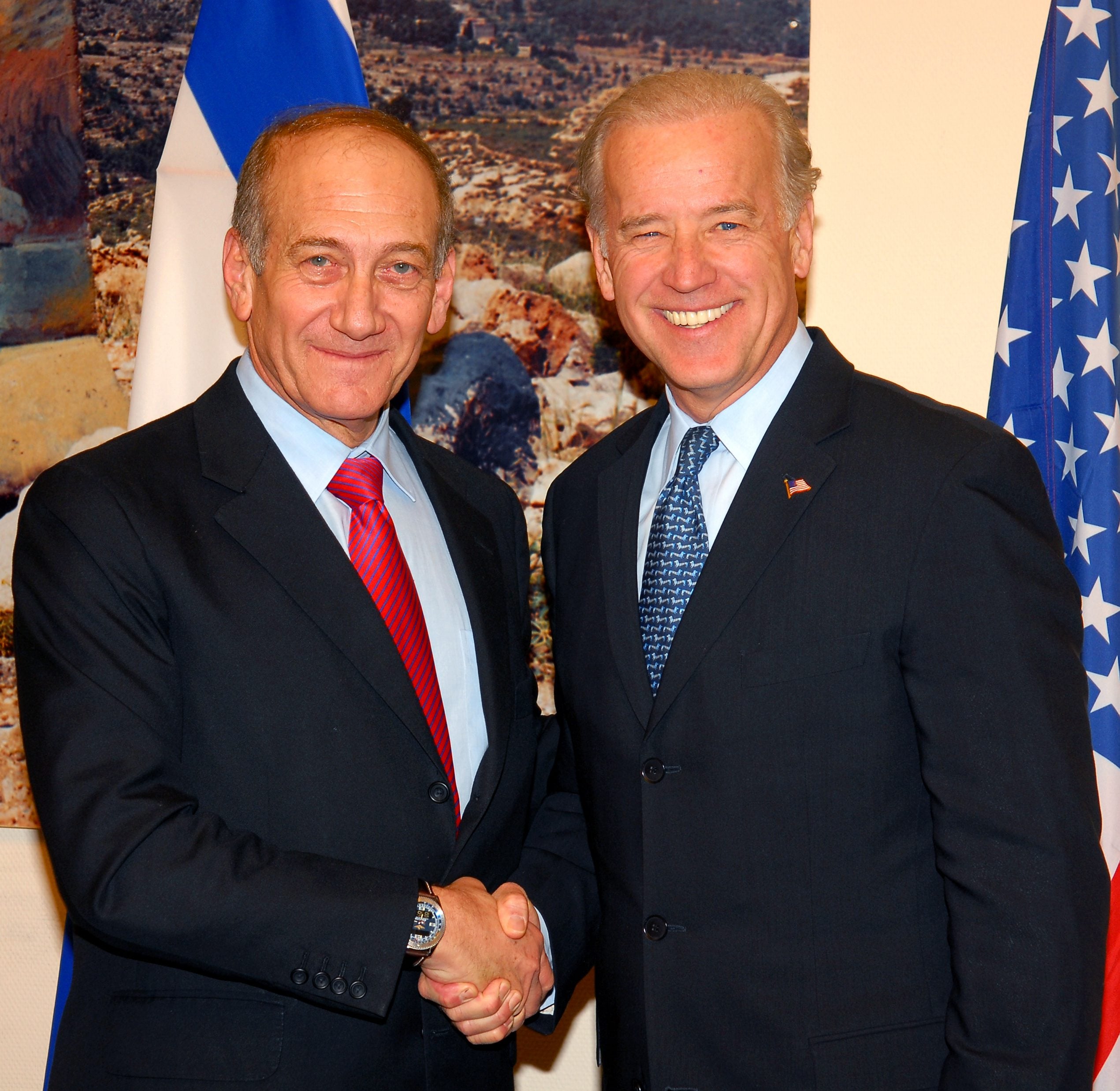 Olmert with Joe Biden in 2006