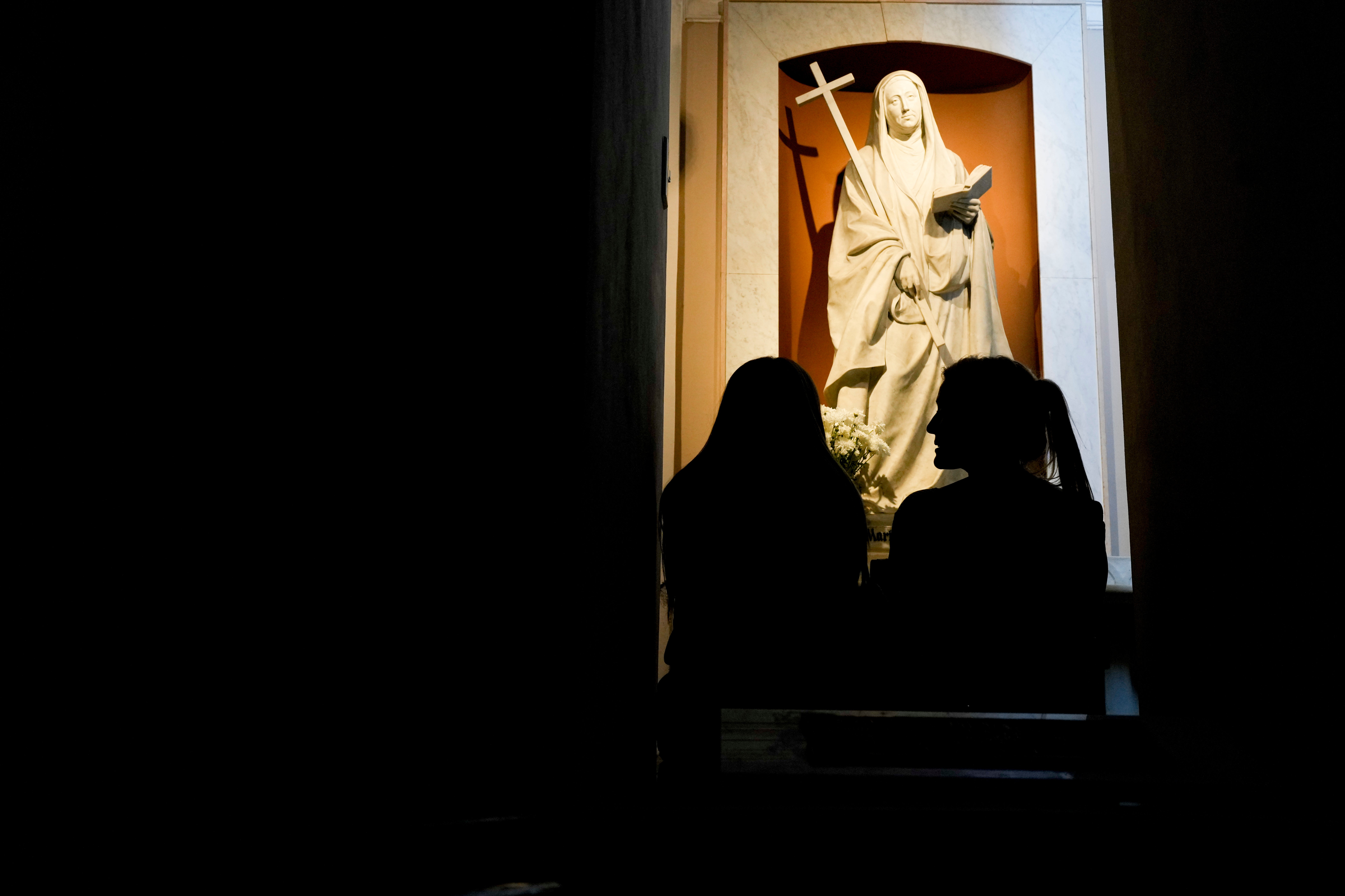 Argentina Female Saint