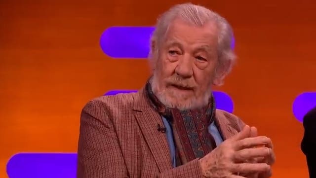 <p>Ian McKellen shares ghostly encounter while waiting for train in London.</p>