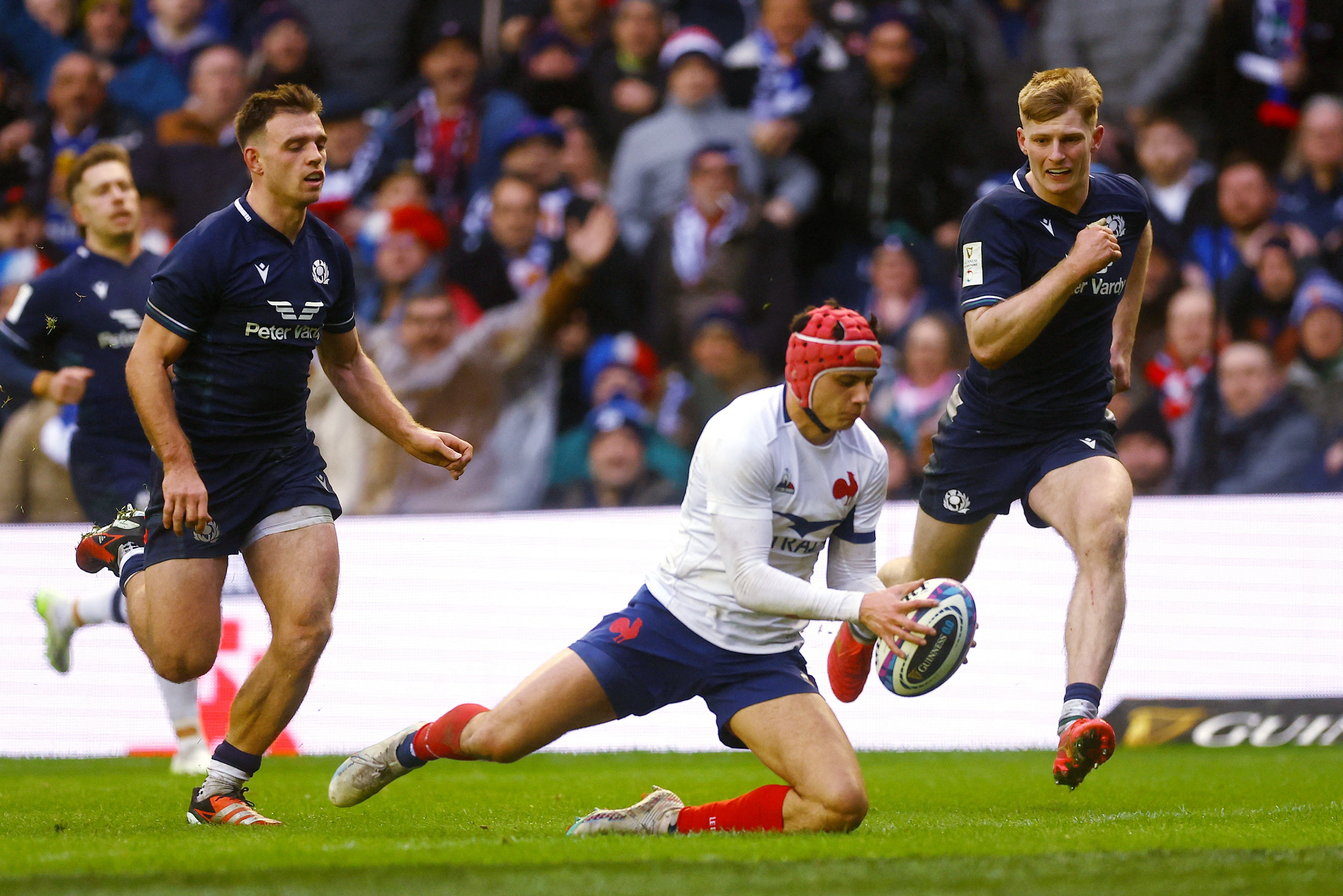 Louis Bielle-Biarrey’s late try helped France to victory