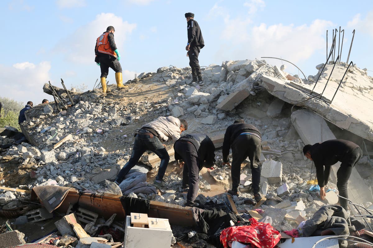 Family beg for answers after two American men detained by IDF after Gaza raid