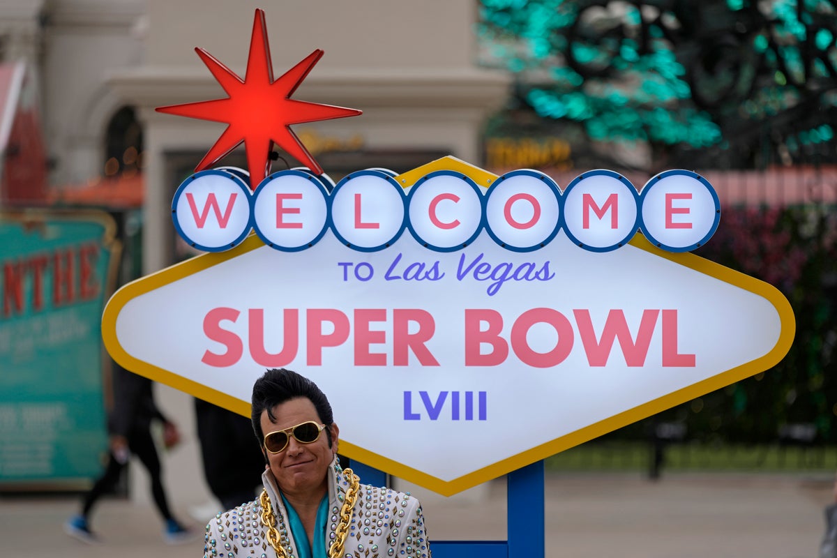 Super Bowl Live Updates | Chiefs, 49ers, Taylor Swift and more