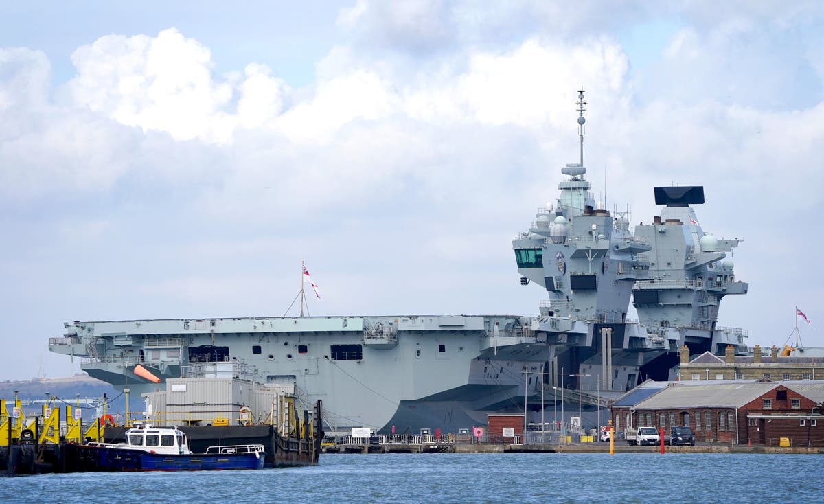 Minister admits fresh Navy embarrassment &lsquo;unacceptable&rsquo; as warship fails to set sail