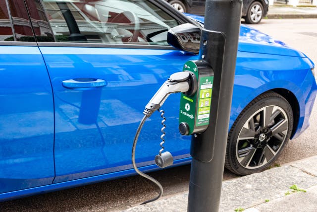 <p>Do you know the difference between “fast” and “rapid” charging points? And what happens to used electric car batteries?  </p>