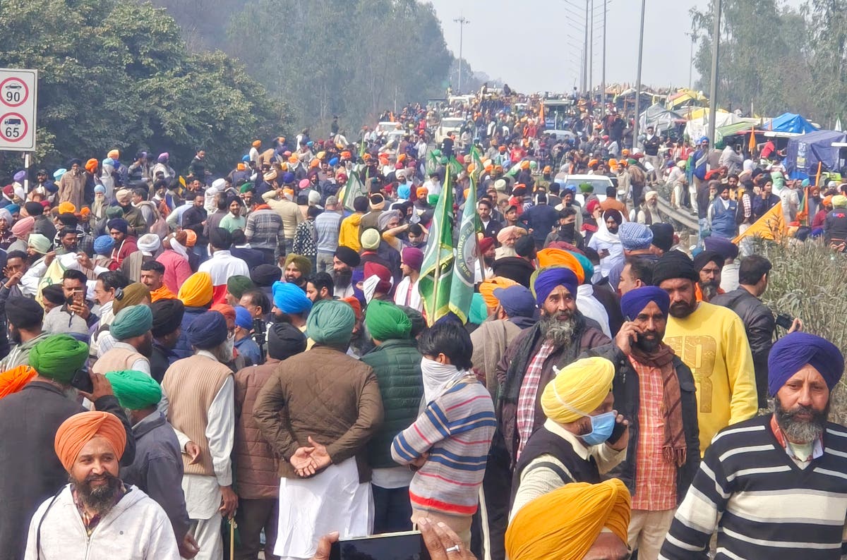 Why thousands of Indian farmers are protesting again