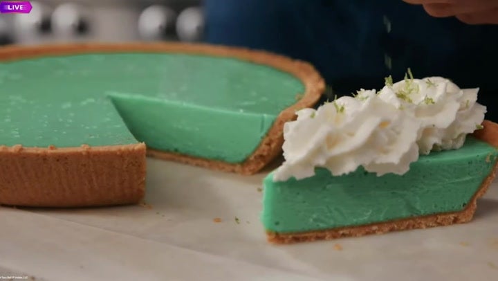 Mountain Dew pie and return of Choco Taco unveiled in Taco Bell s Apple style showcase