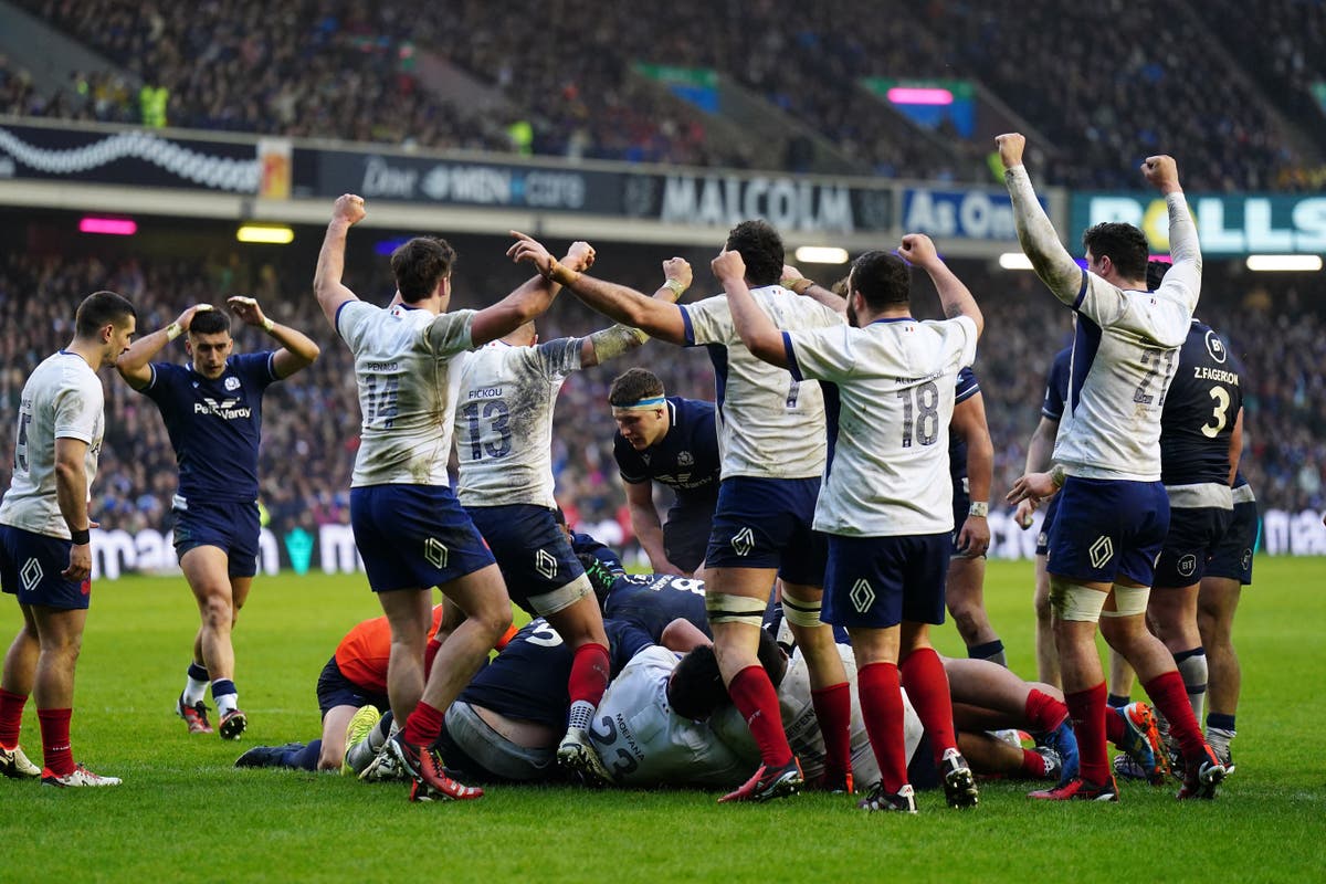 World Rugby not planning to explain controversial try decision in Scotland match