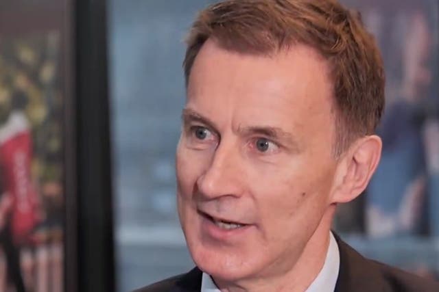 <p>UK recession: Jeremy Hunt insists Tory party ‘must stick to our guns’ over economy.</p>