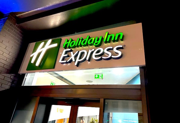 <p>Hotel gives stuffed animal a vacation after toddler accidentally leaves it behind</p>