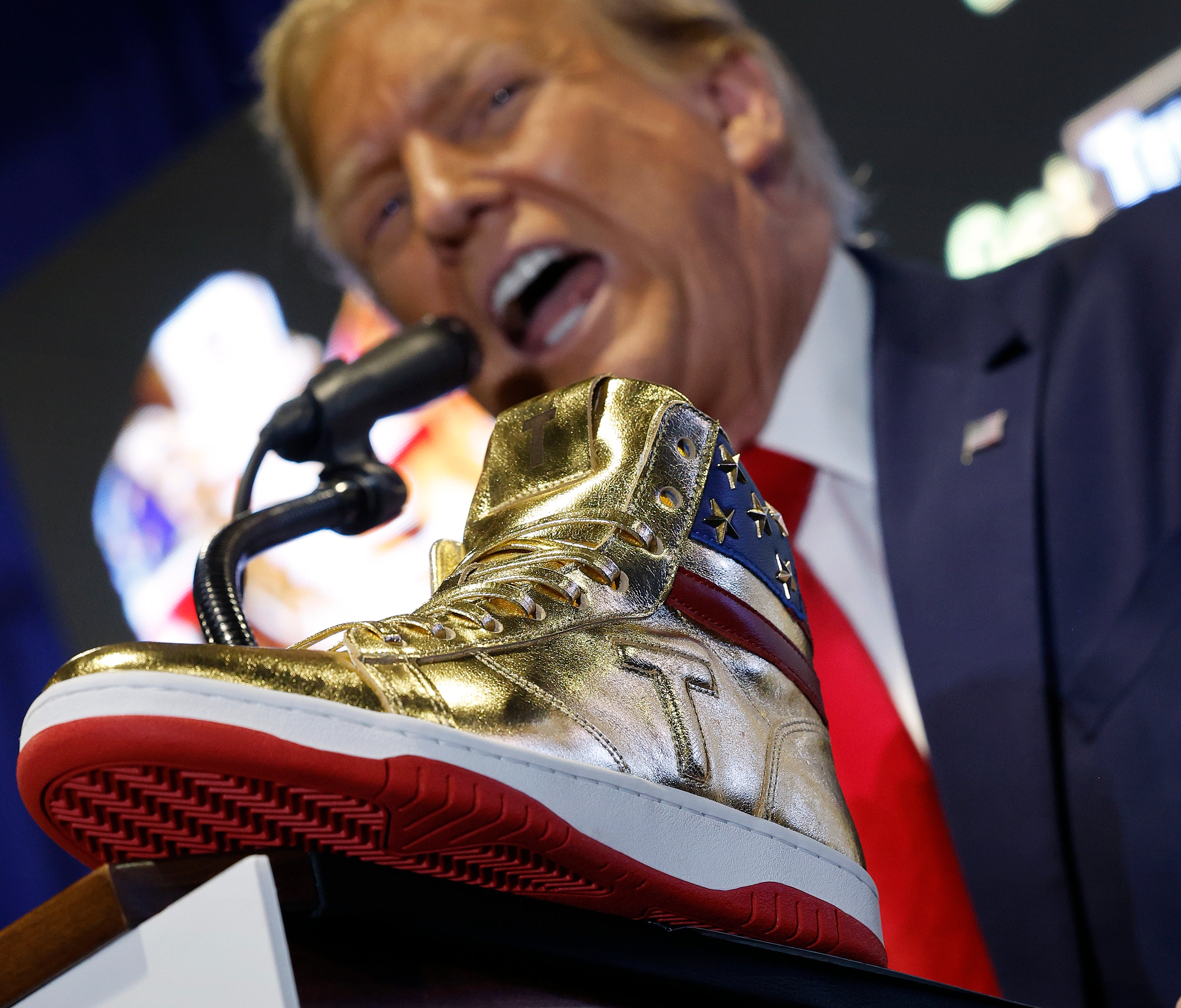 Donald Trump’s ‘Never Surrender’ golden high tops were announced on Saturday at SneakerCon