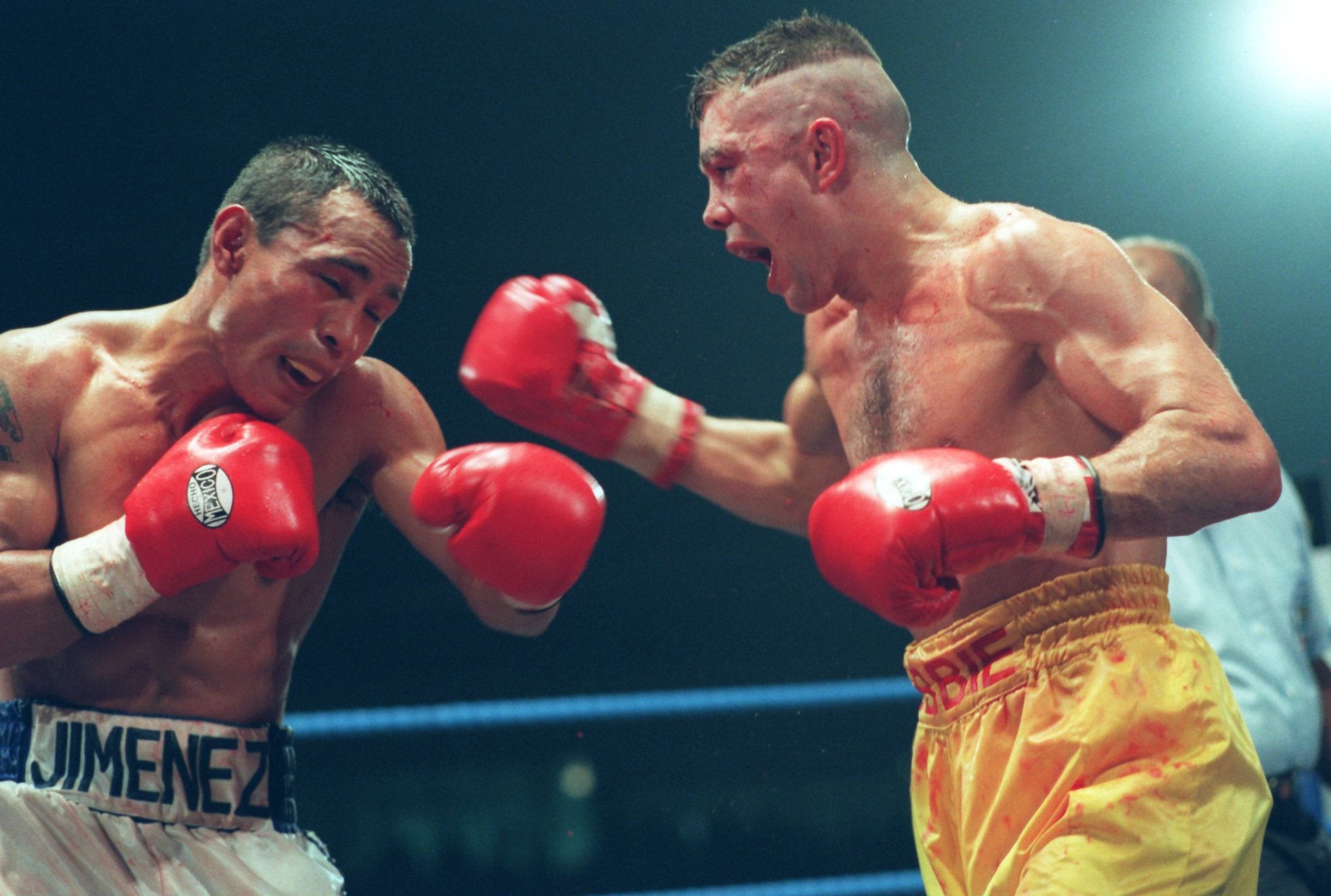 Robbie Regan, right, lost his flyweight world title shot against Alberto Jimenez in 1995