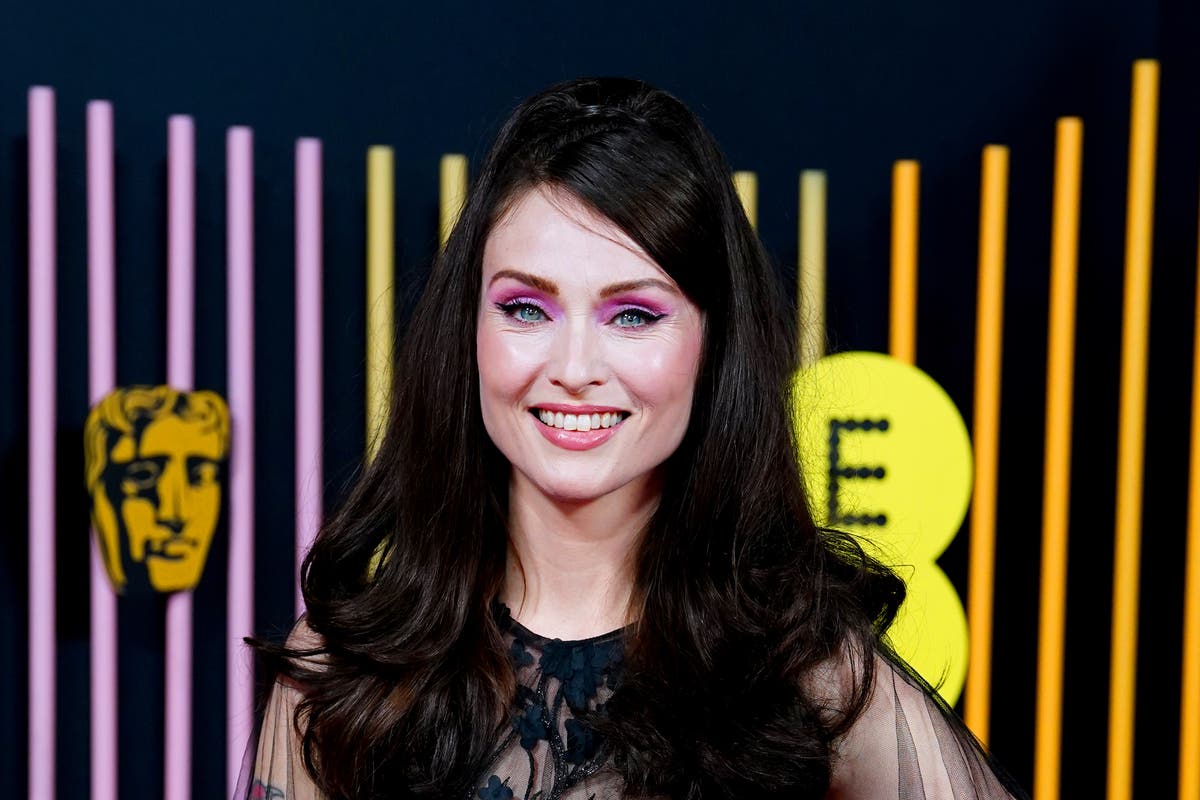 Sophie Ellis-Bextor addresses Bataclan deaths before singing ‘Murder on the Dancefloor’ at Paris venue