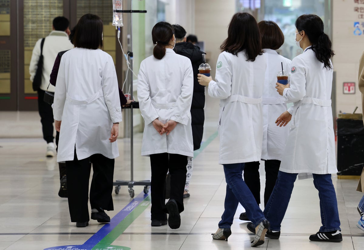 South Korean doctors walk out to protest government policy, causing many surgery cancellations